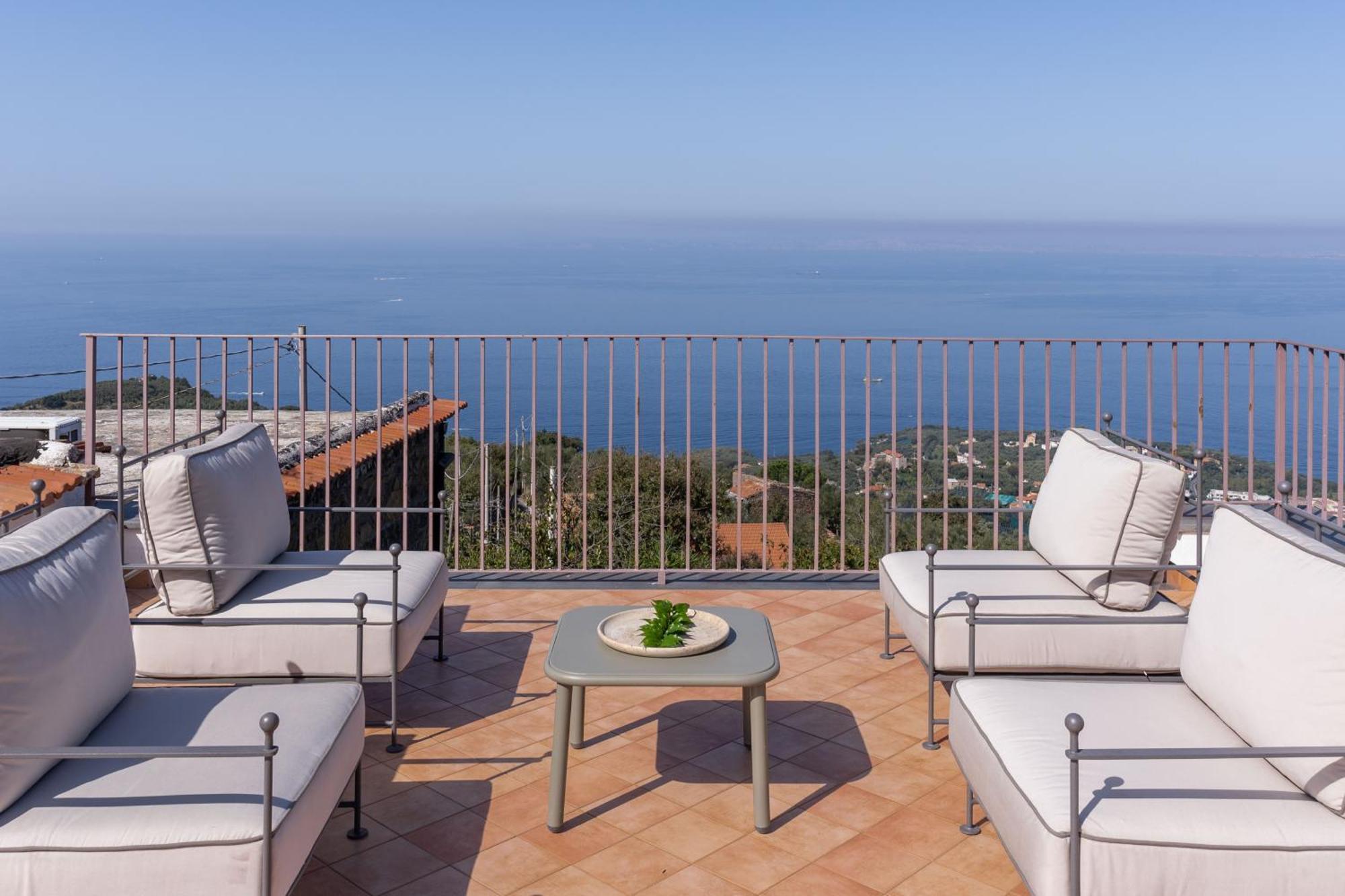 Villa Giulia Boutique Views Pool And Guest Services Sorrento Exterior photo
