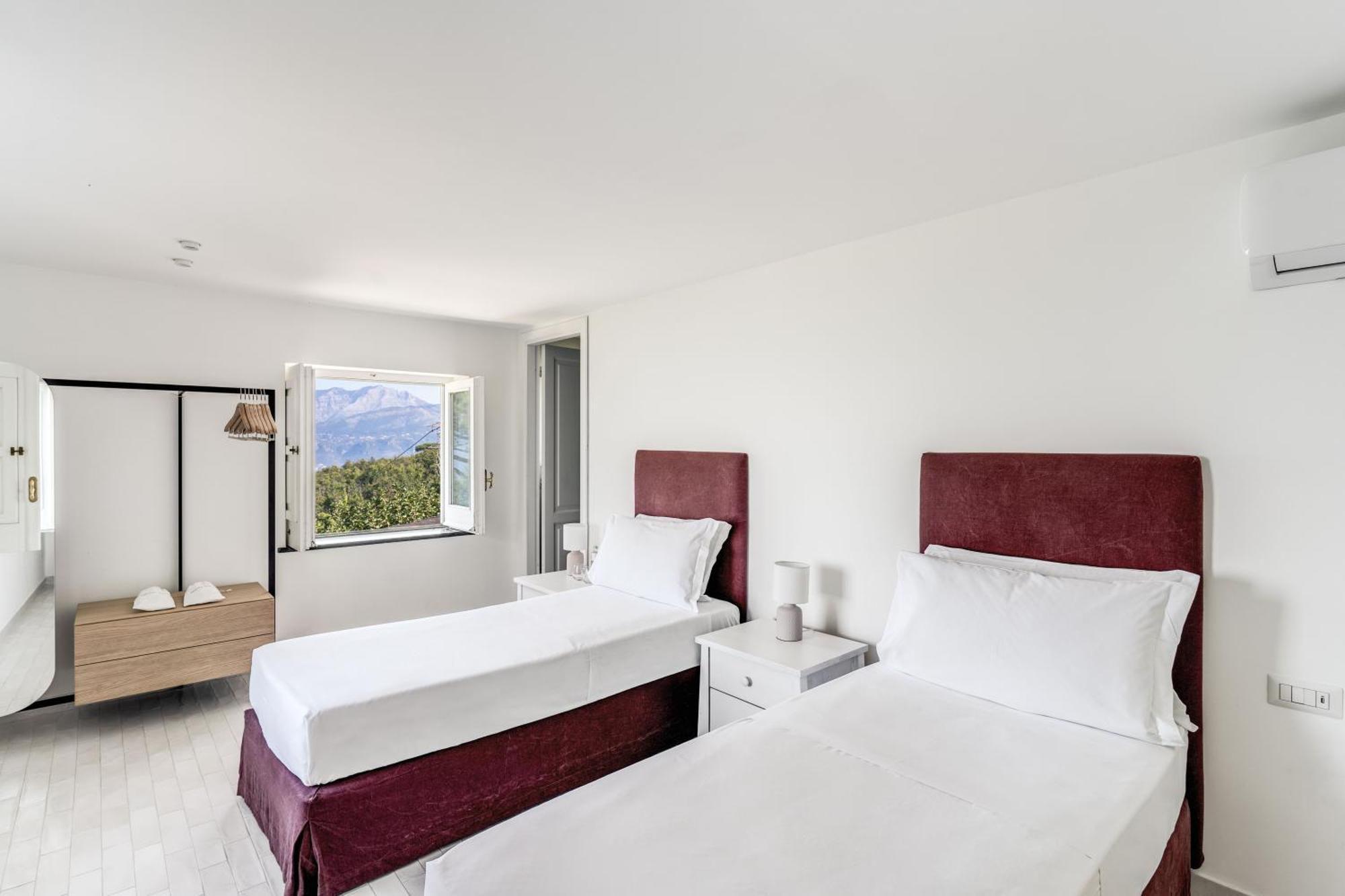 Villa Giulia Boutique Views Pool And Guest Services Sorrento Exterior photo